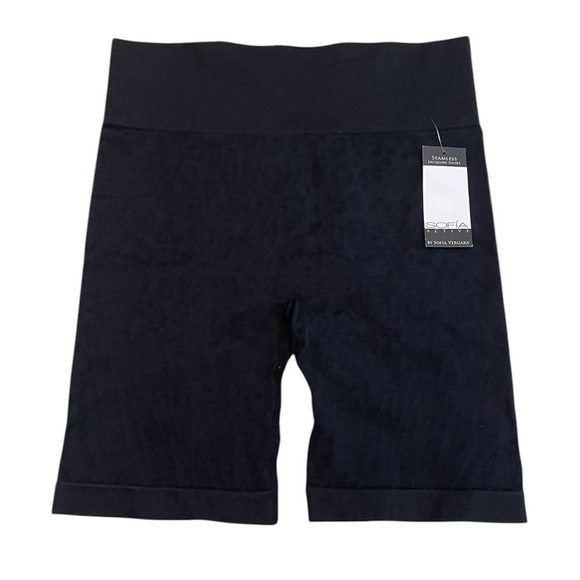 Sofia Active | Women’s Black Seamless High Waisted Active Shorts - Picture 1 of 2